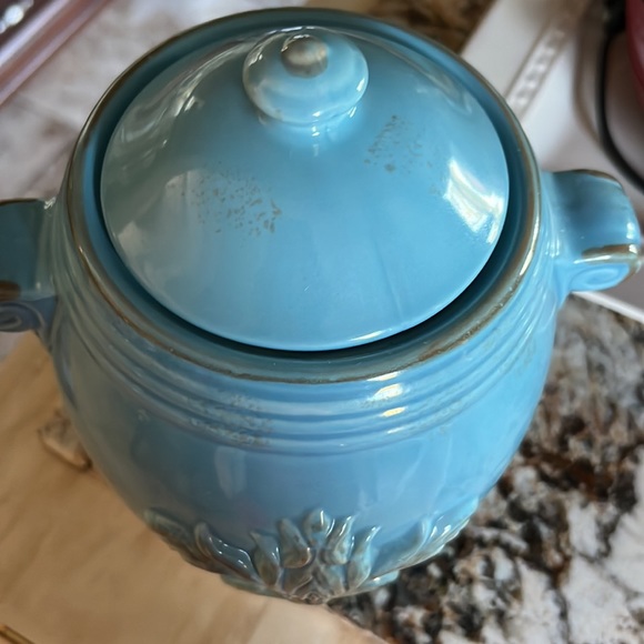 Gorgeous ceramic jar with lid color light blue New - Picture 4 of 17